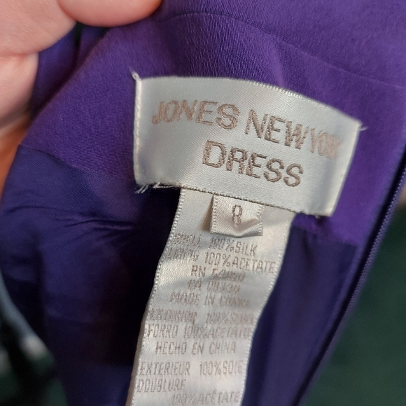 Jones New York Silk Wrap Dress Size 8 - Picture 12 of 12